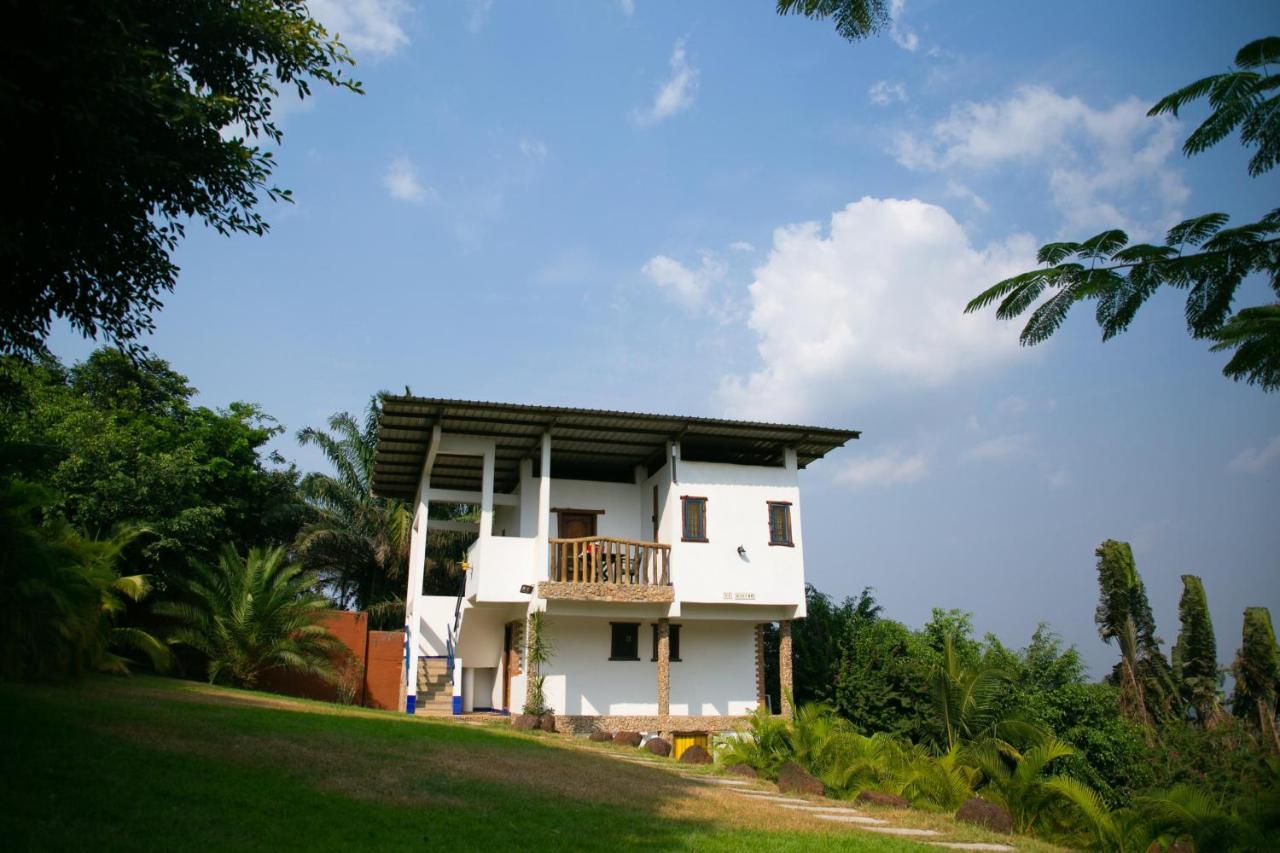 Hillburi Villa Aburi Exterior foto